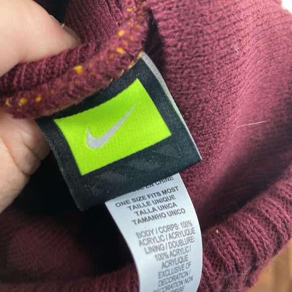 Nike Minnesota Gophers Beanie Hat Pom Ball Maroon Gold Winter Ski Men Womens - Picture 5 of 5